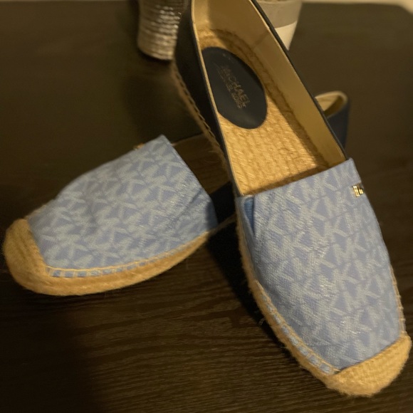 MICHAEL Michael Kors Blue Espadrille Flats - Picture 5 of 7